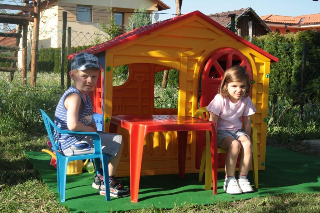 Cedrus Apartmanhaz - Cedrus Koez 7 Zalakaros Dış mekan fotoğraf